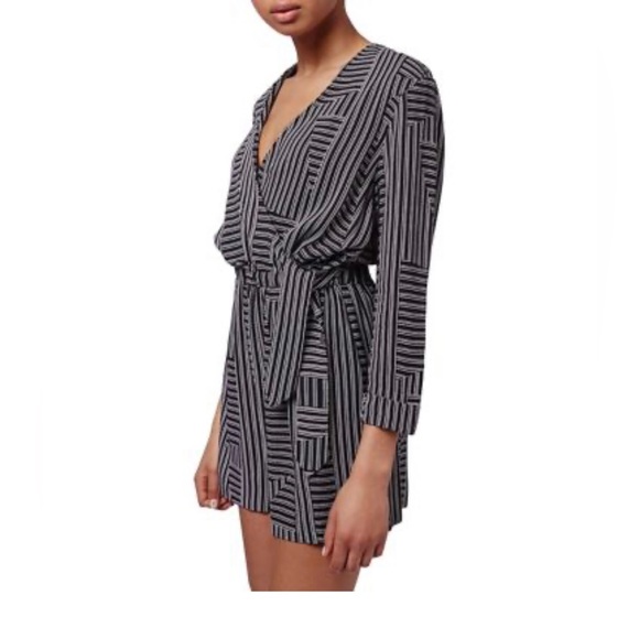 Romper - Picture 1 of 5